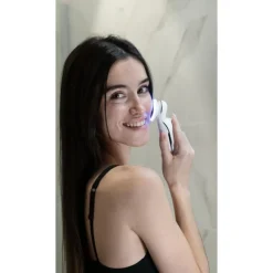 APLICADOR DE CREMAS CON TRATAMIENTO